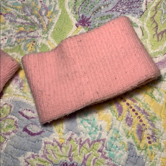 PINK UNDER ARMOR WRISTBANDS - Picture 7 of 7